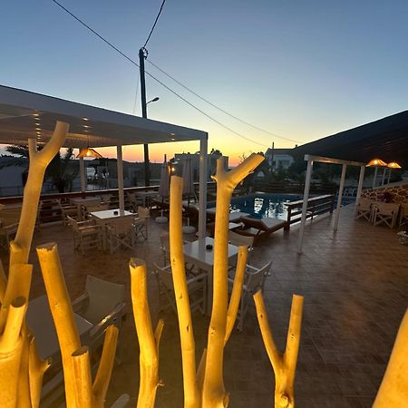 Aparthotel Mary Popi à Panormos  Extérieur photo