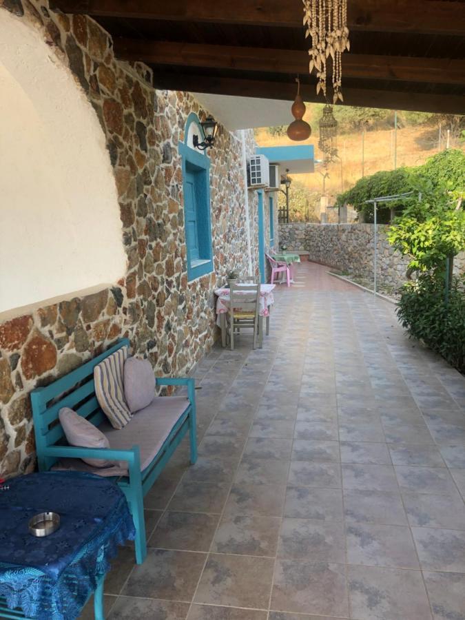 Aparthotel Mary Popi à Panormos  Extérieur photo