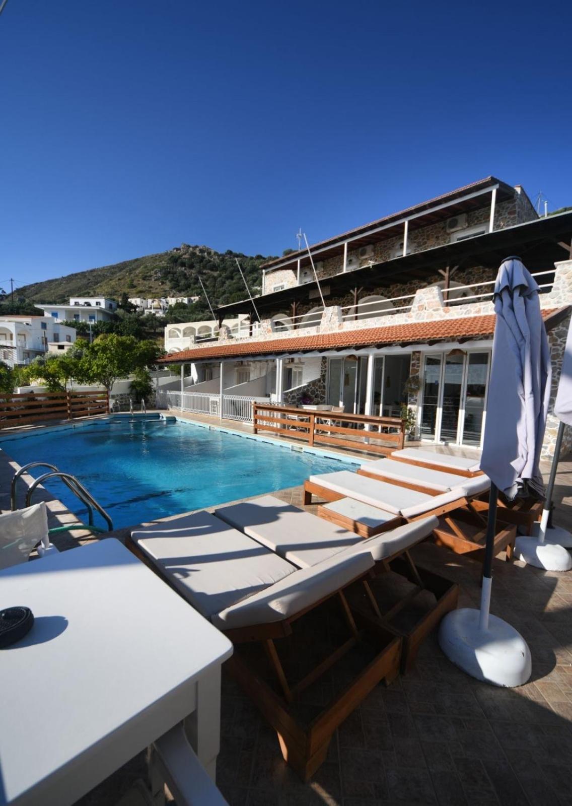 Aparthotel Mary Popi à Panormos  Extérieur photo
