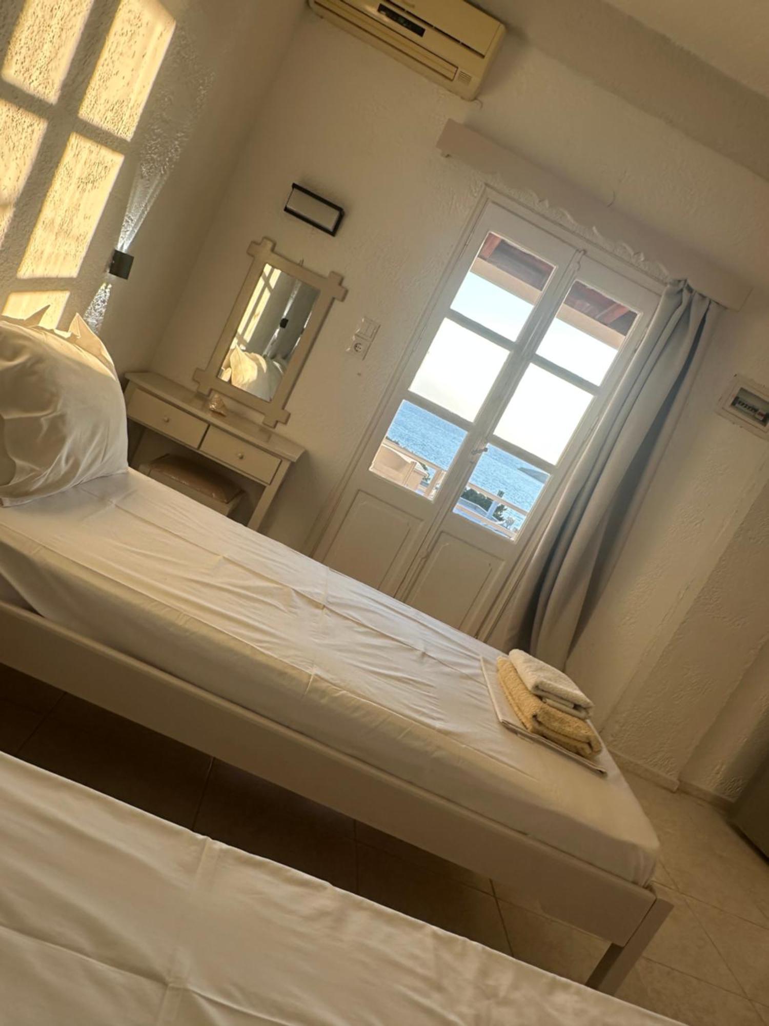Aparthotel Mary Popi à Panormos  Extérieur photo