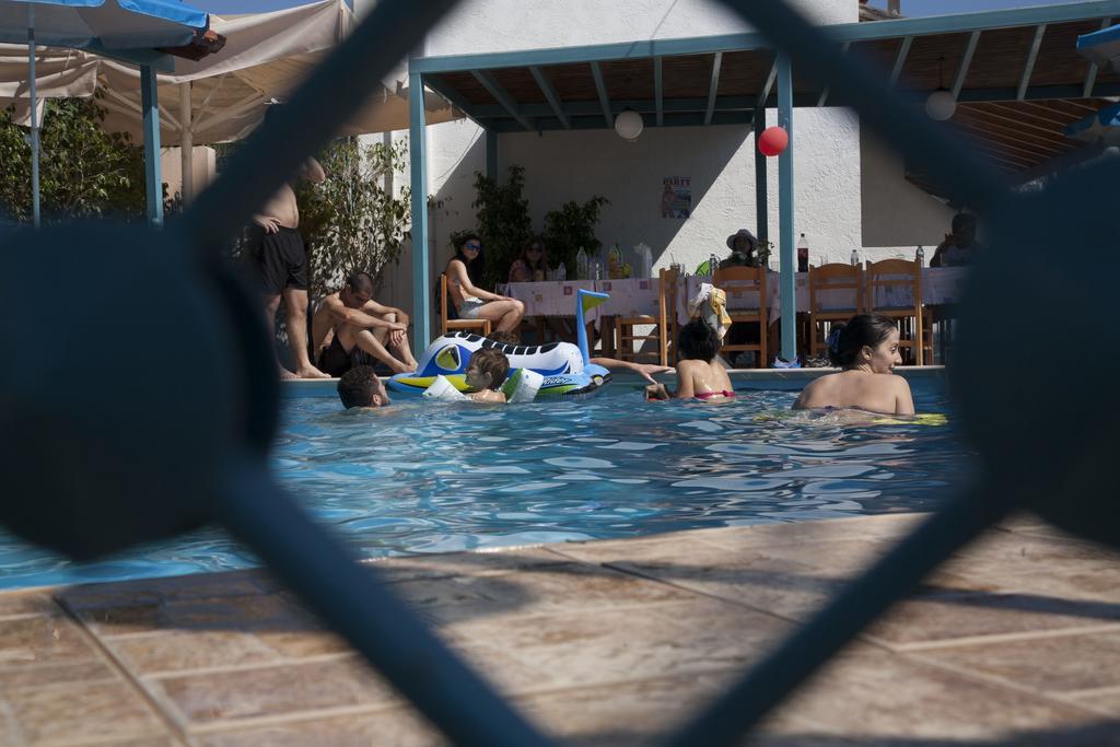 Aparthotel Mary Popi à Panormos  Extérieur photo